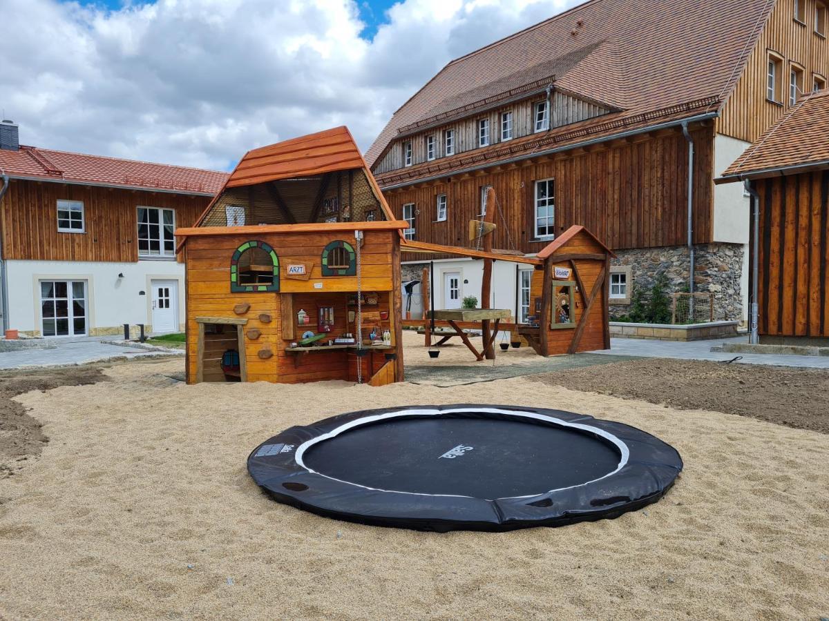 Familien- Und Apartmenthotel Lerchenberghof Walddorf  Luaran gambar