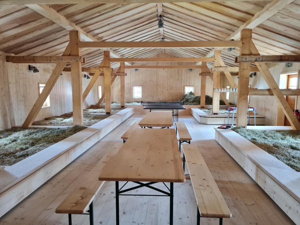 Familien- Und Apartmenthotel Lerchenberghof Walddorf  Luaran gambar