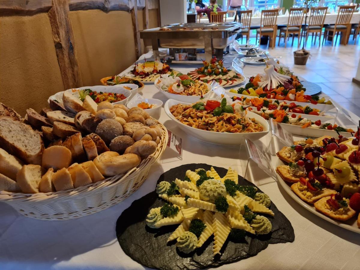 Familien- Und Apartmenthotel Lerchenberghof Walddorf  Luaran gambar