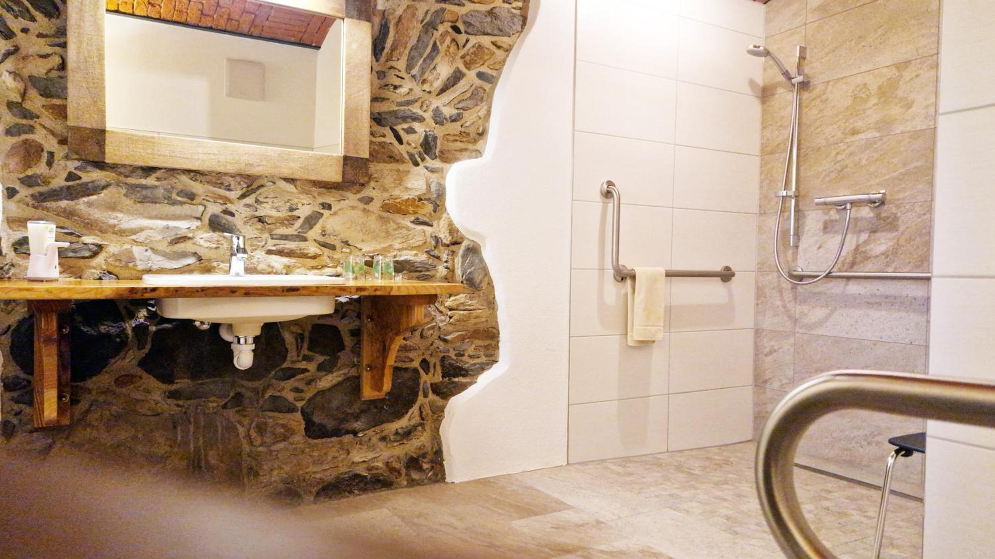 Familien- Und Apartmenthotel Lerchenberghof Walddorf  Luaran gambar